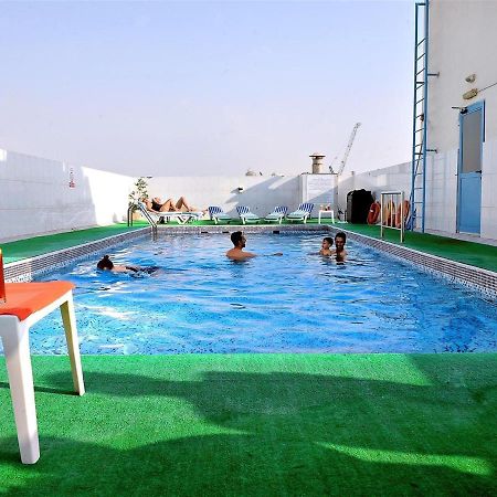 Signature Inn Hotel Deira Dubai Buitenkant foto