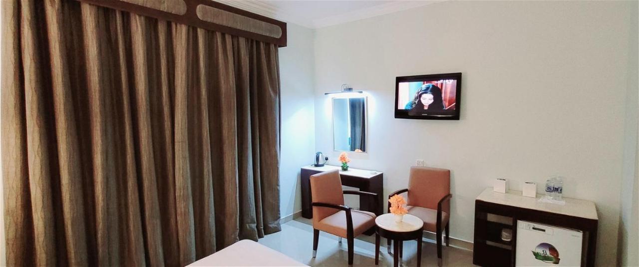 Signature Inn Hotel Deira Dubai Buitenkant foto